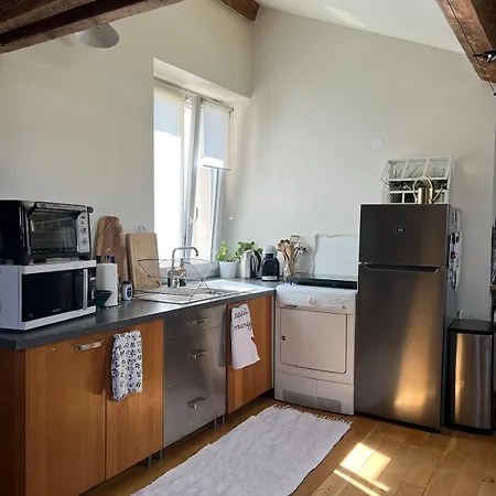 Nid Douillet Sous Les Toits Bourguignons Apartment